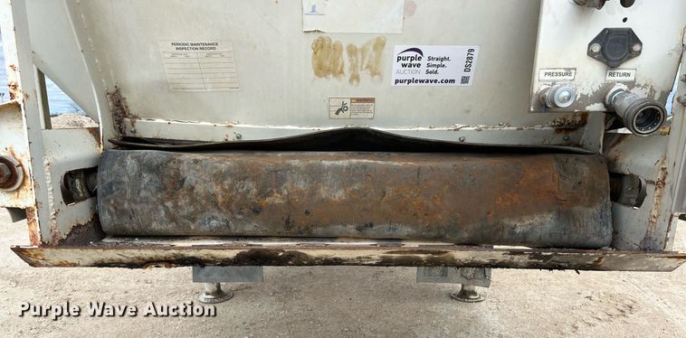 image for item DS2879 2008 Trinity Eagle Bridge live bottom trailer