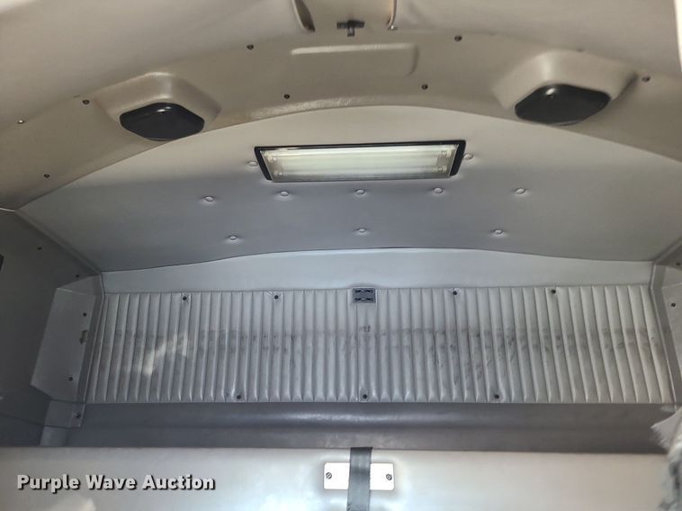 image for item DS7250 2010 Kenworth T660 semi truck