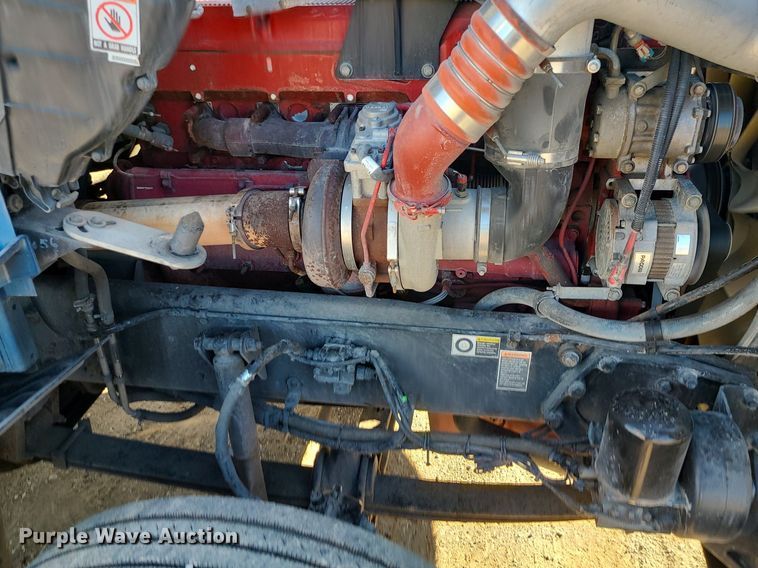 image for item DS7250 2010 Kenworth T660 semi truck