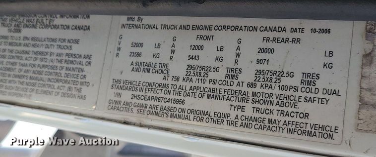 image for item DS7253 2007 International 9200i semi truck