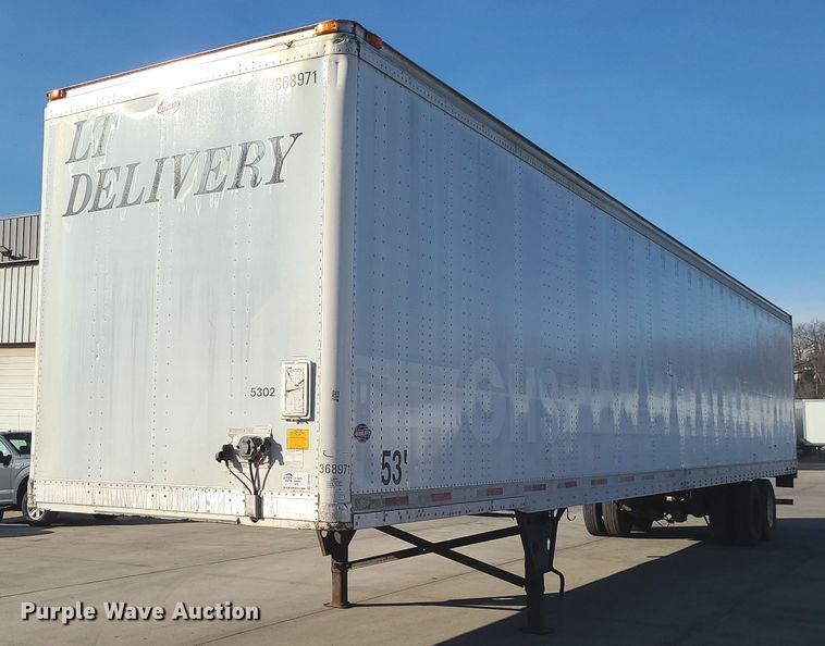 image for item DS7254 1999 Utility VS2DC dry van trailer