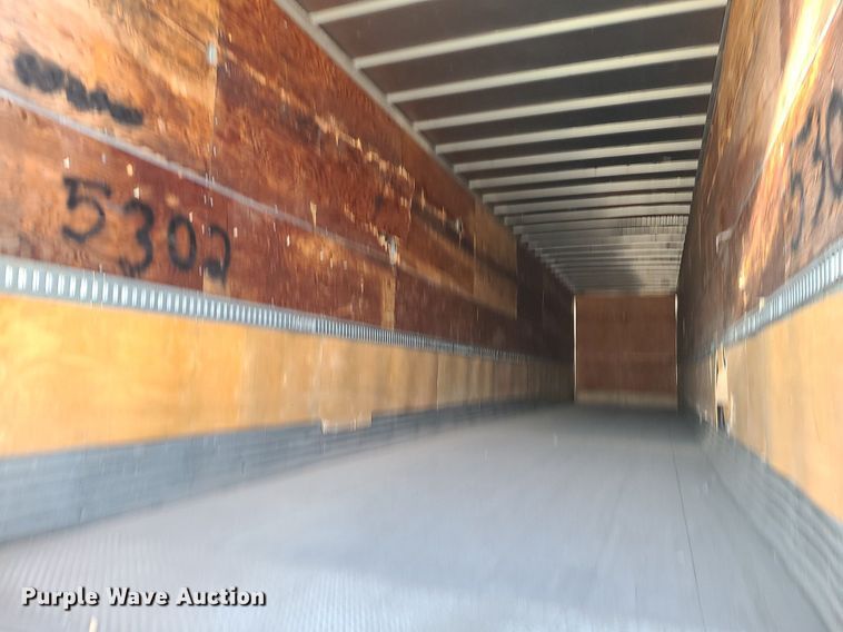 image for item DS7254 1999 Utility VS2DC dry van trailer