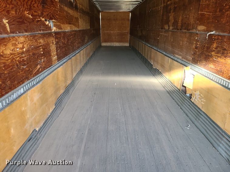 image for item DS7254 1999 Utility VS2DC dry van trailer