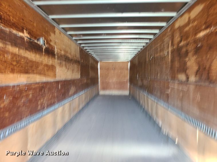 image for item DS7254 1999 Utility VS2DC dry van trailer