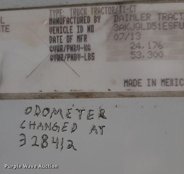 image for item DV9783 2014 Freightliner Cascadia Evolution  semi truck