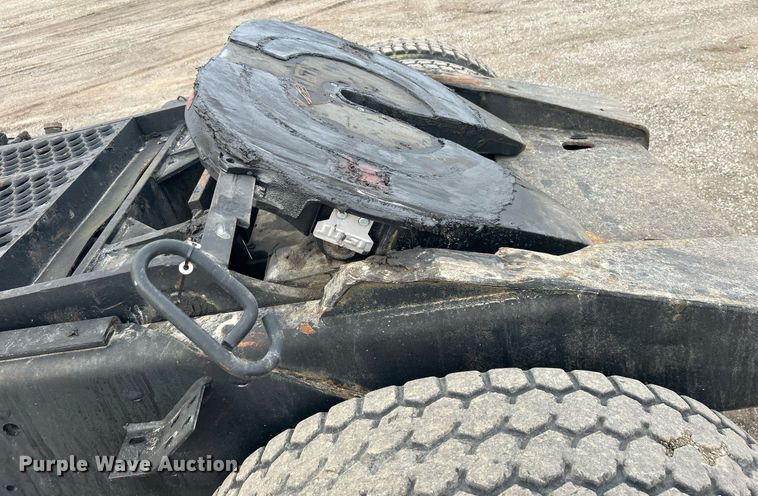 image for item EG1191 1991 Ottawa 30 yard truck