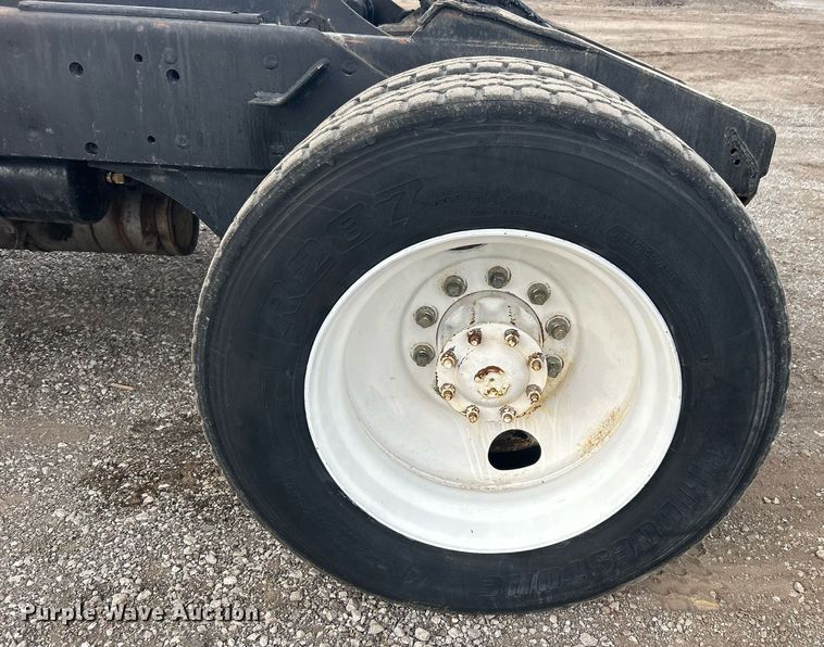 image for item EG1191 1991 Ottawa 30 yard truck