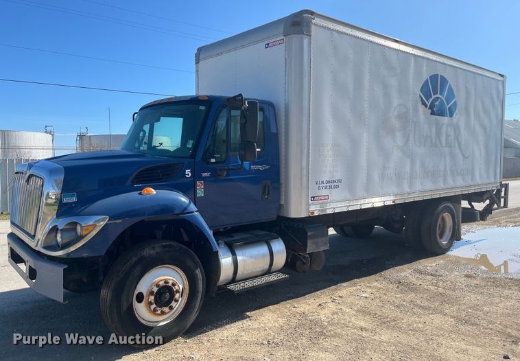 image for item EI0627 2013 International  WorkStar 7300 box truck