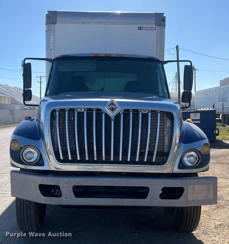 image for item EI0627 2013 International  WorkStar 7300 box truck