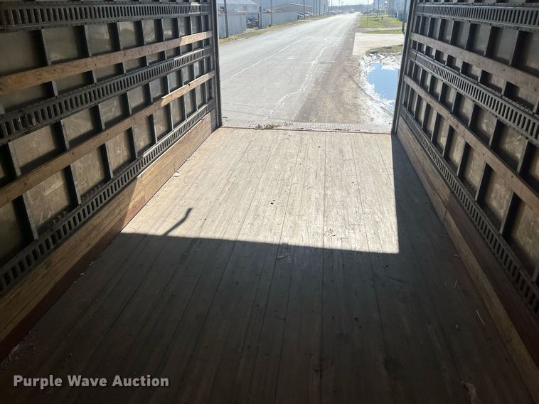 image for item EI0627 2013 International  WorkStar 7300 box truck