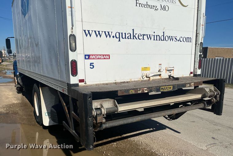 image for item EI0627 2013 International  WorkStar 7300 box truck