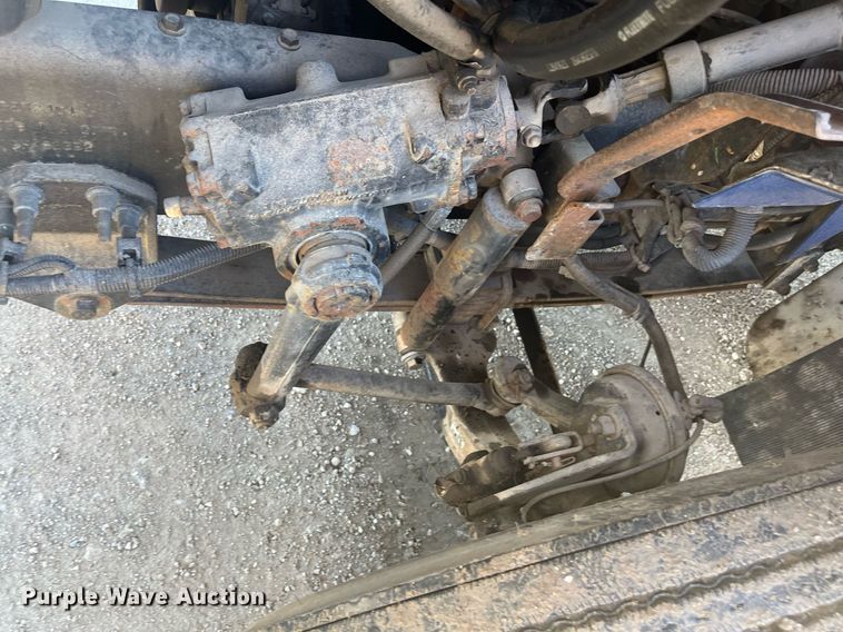 image for item EI0627 2013 International  WorkStar 7300 box truck