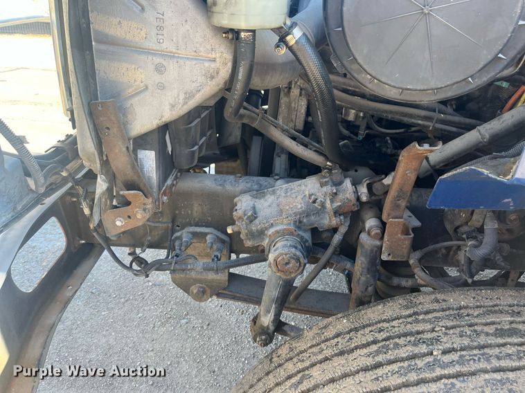 image for item EI0627 2013 International  WorkStar 7300 box truck