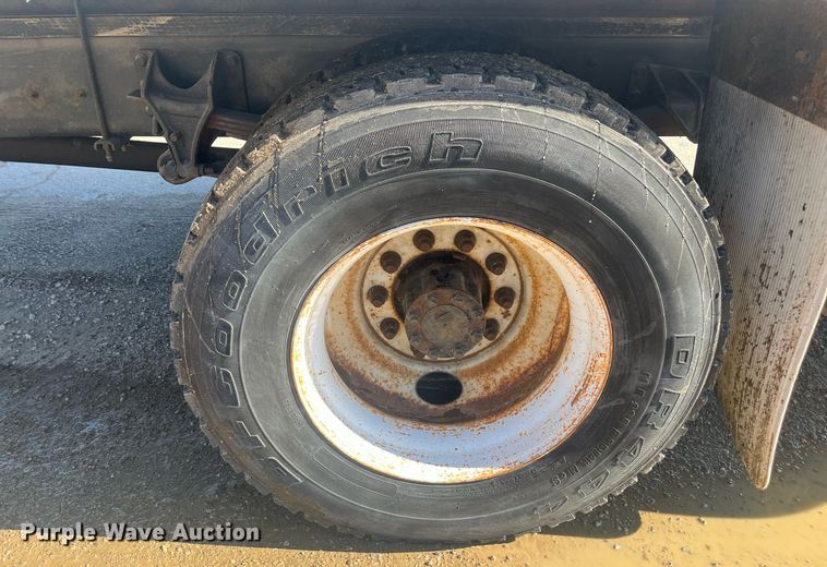 image for item EI0627 2013 International  WorkStar 7300 box truck