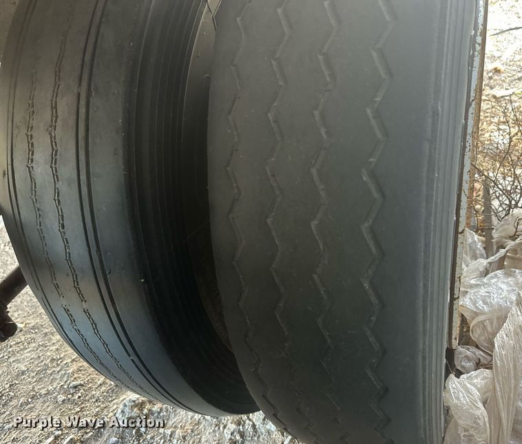 image for item EK9803 1994 Strick dry van trailer