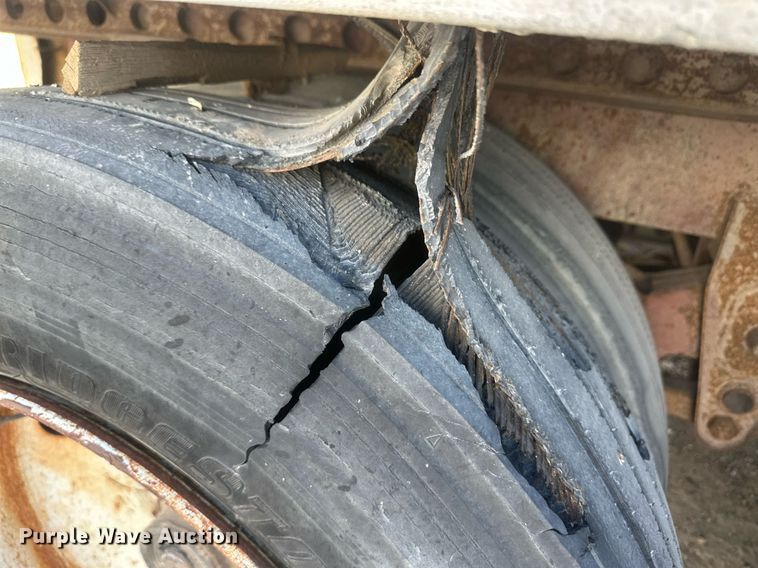 image for item EK9803 1994 Strick dry van trailer