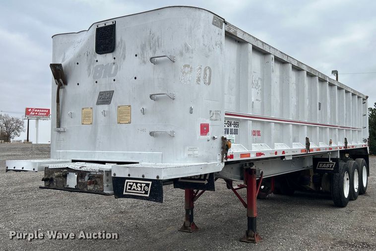 image for item KH9651 1997 East end dump trailer