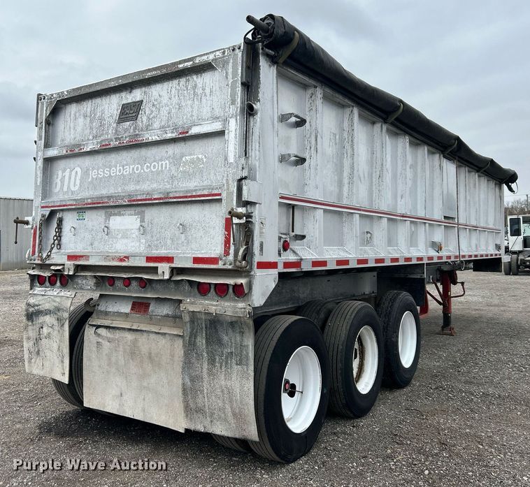 image for item KH9651 1997 East end dump trailer