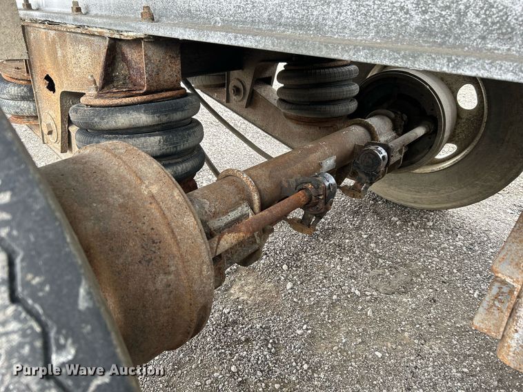 image for item KH9651 1997 East end dump trailer