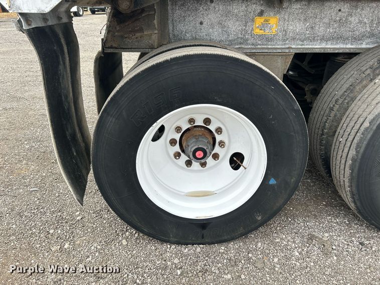 image for item KH9651 1997 East end dump trailer