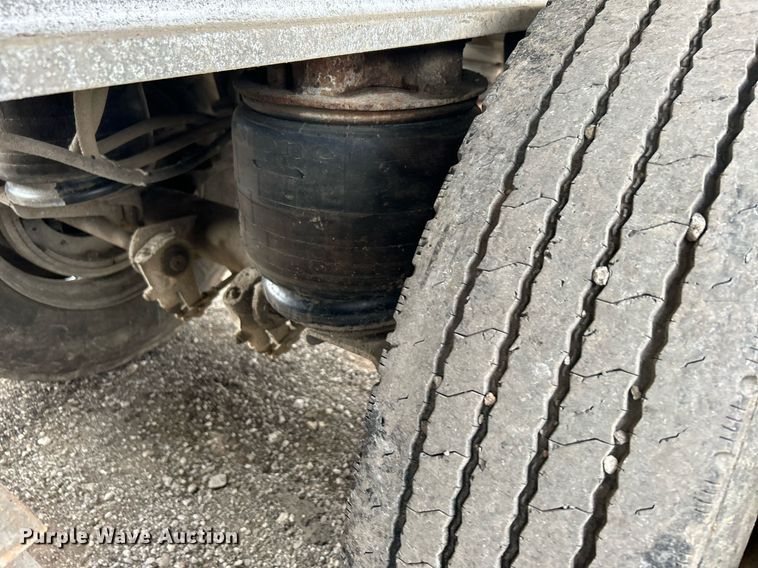 image for item KH9651 1997 East end dump trailer