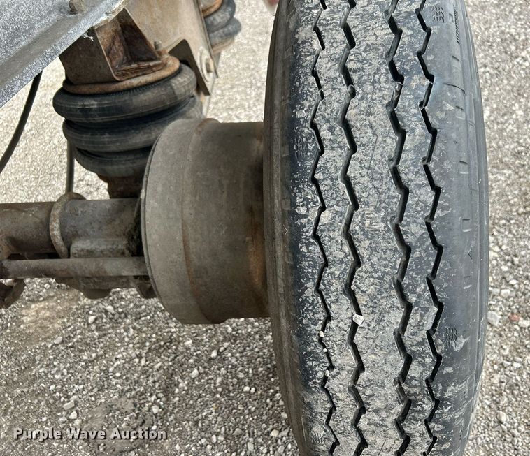 image for item KH9651 1997 East end dump trailer