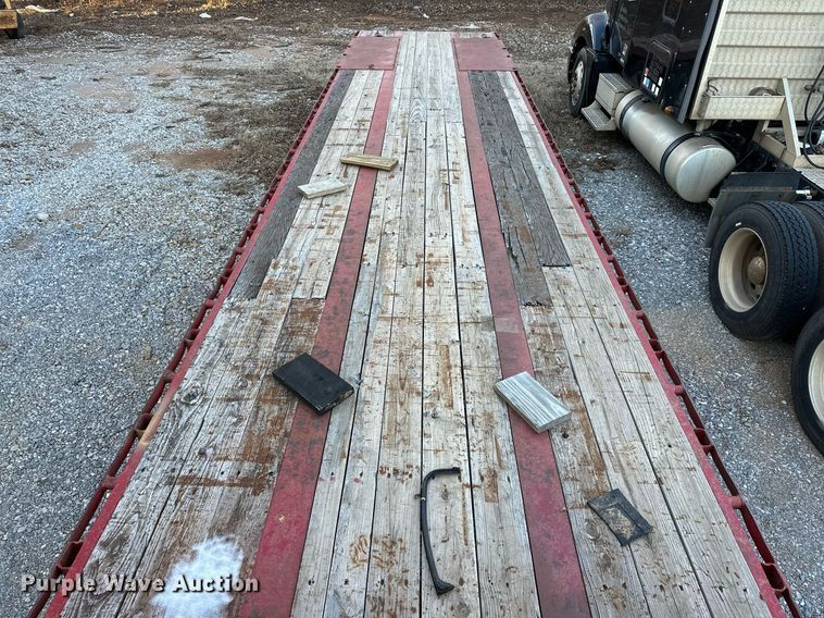 image for item LK9775 1976 Great Dane  drop deck trailer