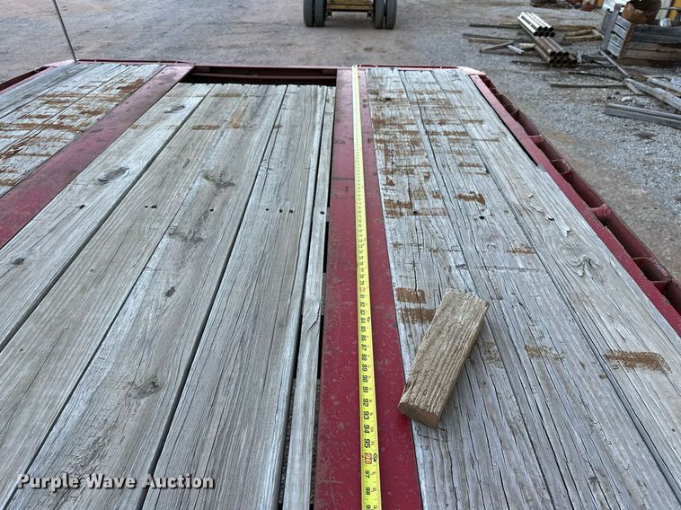 image for item LK9775 1976 Great Dane  drop deck trailer