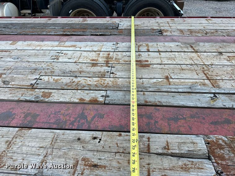 image for item LK9775 1976 Great Dane  drop deck trailer