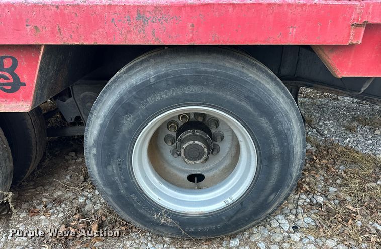 image for item LK9775 1976 Great Dane  drop deck trailer