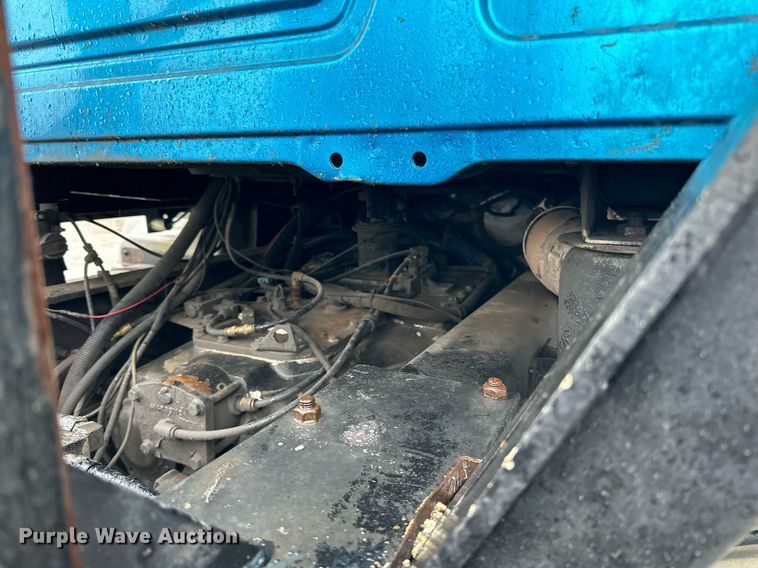 image for item LO9483 2007 Mack CTP713B roll-off container truck