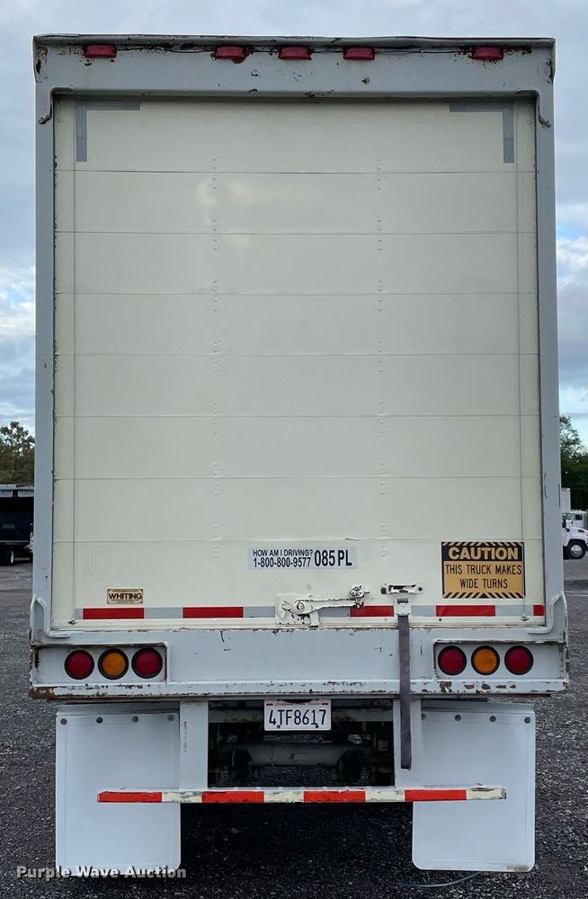 image for item LV9096 1988 Utility Trailer  VS2D dry van trailer