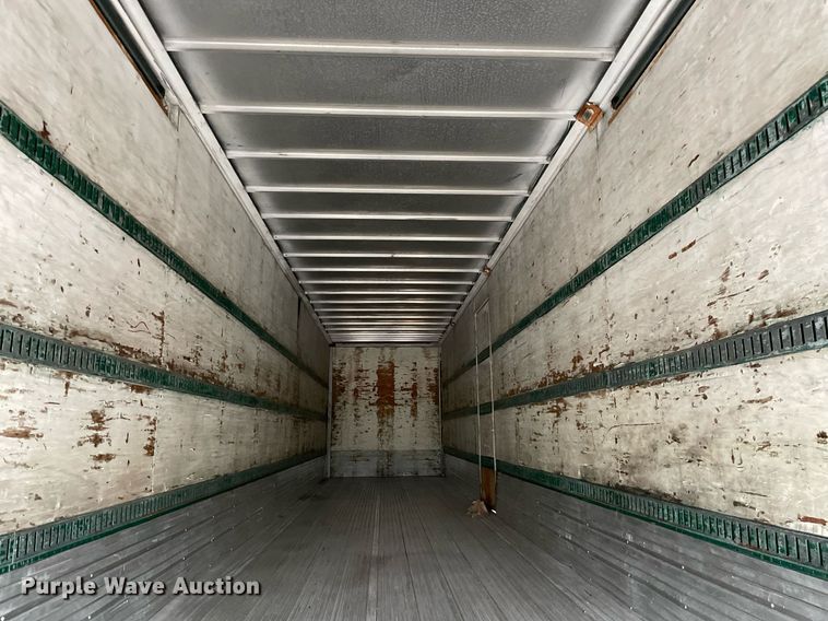 image for item LV9096 1988 Utility Trailer  VS2D dry van trailer