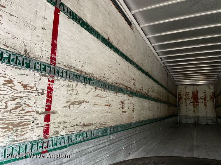 image for item LV9096 1988 Utility Trailer  VS2D dry van trailer