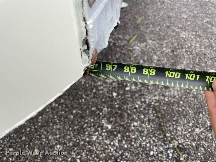 image for item LV9096 1988 Utility Trailer  VS2D dry van trailer
