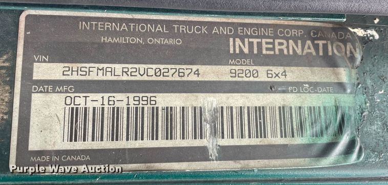 image for item LV9980 1997 International  9200 semi truck