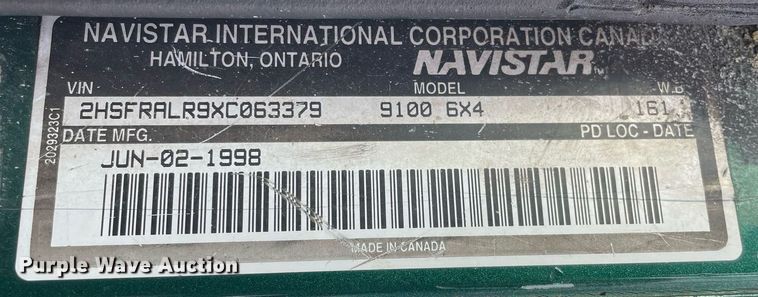 image for item LV9982 1999 International 9100 semi truck