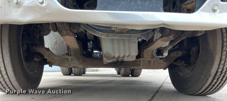 image for item LV9983 1997 International 9200 semi truck