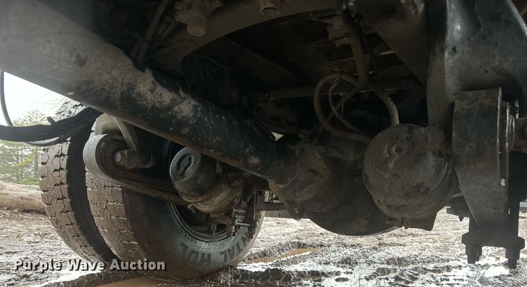 image for item NE9751 1999 Freightliner FL80 flatbed truck