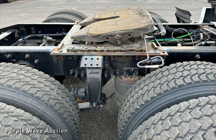 image for item NI9767 2018 Freightliner  Cascadia Evolution 125 semi truck