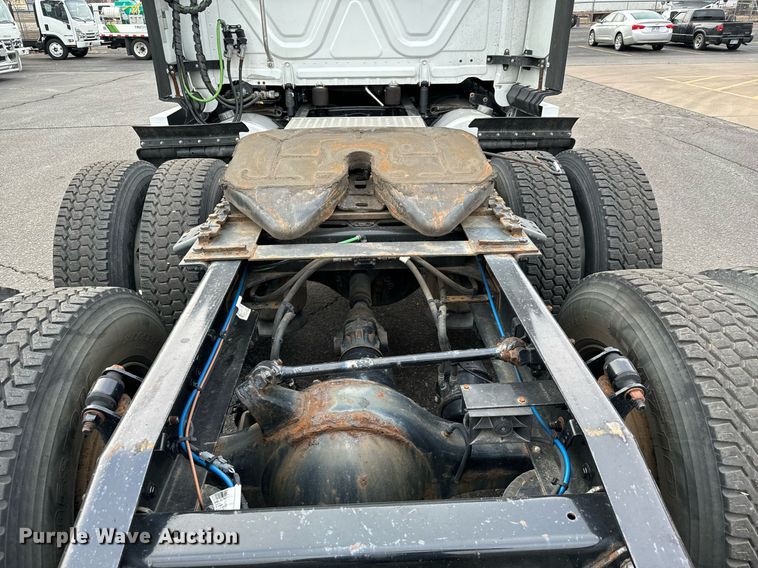 image for item NI9767 2018 Freightliner  Cascadia Evolution 125 semi truck