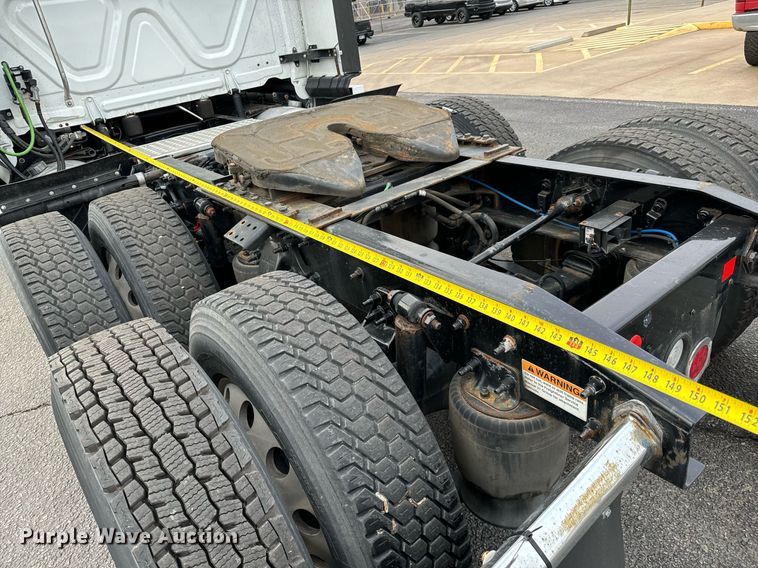 image for item NI9767 2018 Freightliner  Cascadia Evolution 125 semi truck