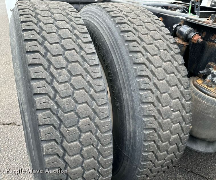 image for item NI9767 2018 Freightliner  Cascadia Evolution 125 semi truck