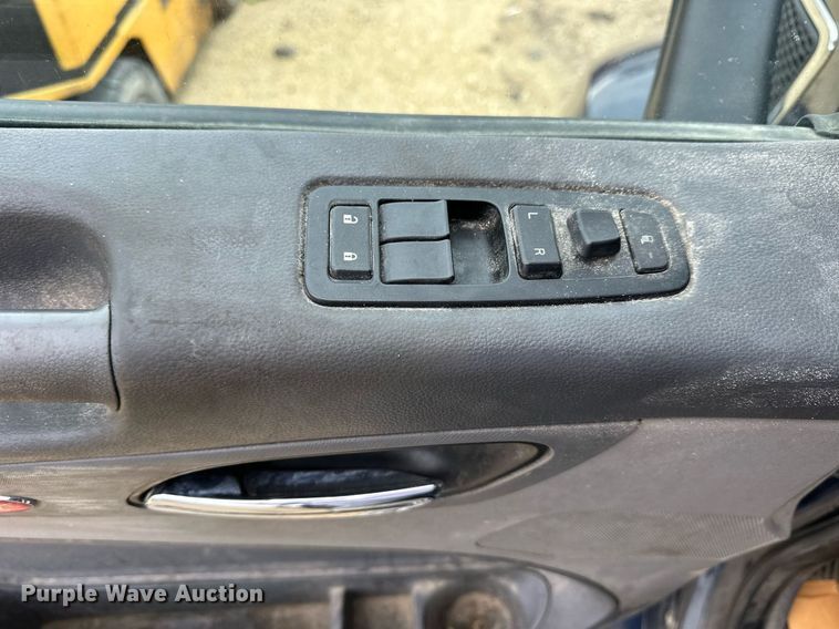 image for item NJ9291 2016 Peterbilt  579 semi truck