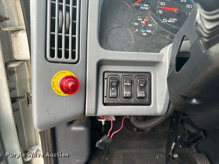 image for item NM9259 2007 International 4300 box truck