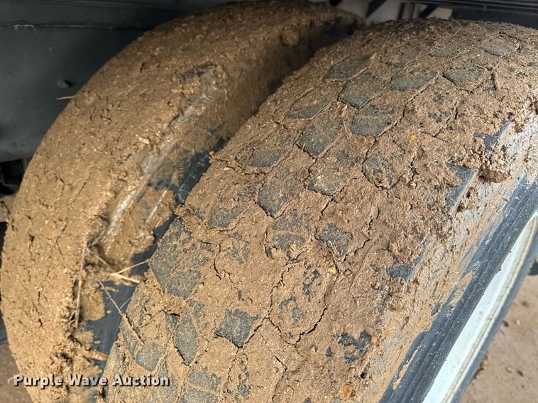 image for item NM9259 2007 International 4300 box truck