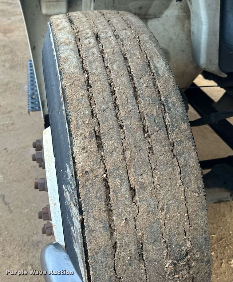 image for item NM9259 2007 International 4300 box truck