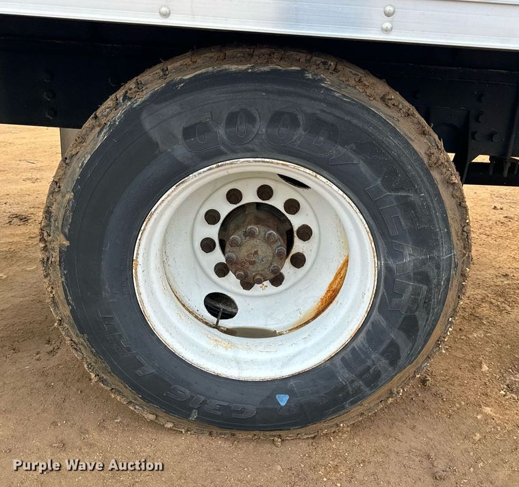 image for item NM9259 2007 International 4300 box truck