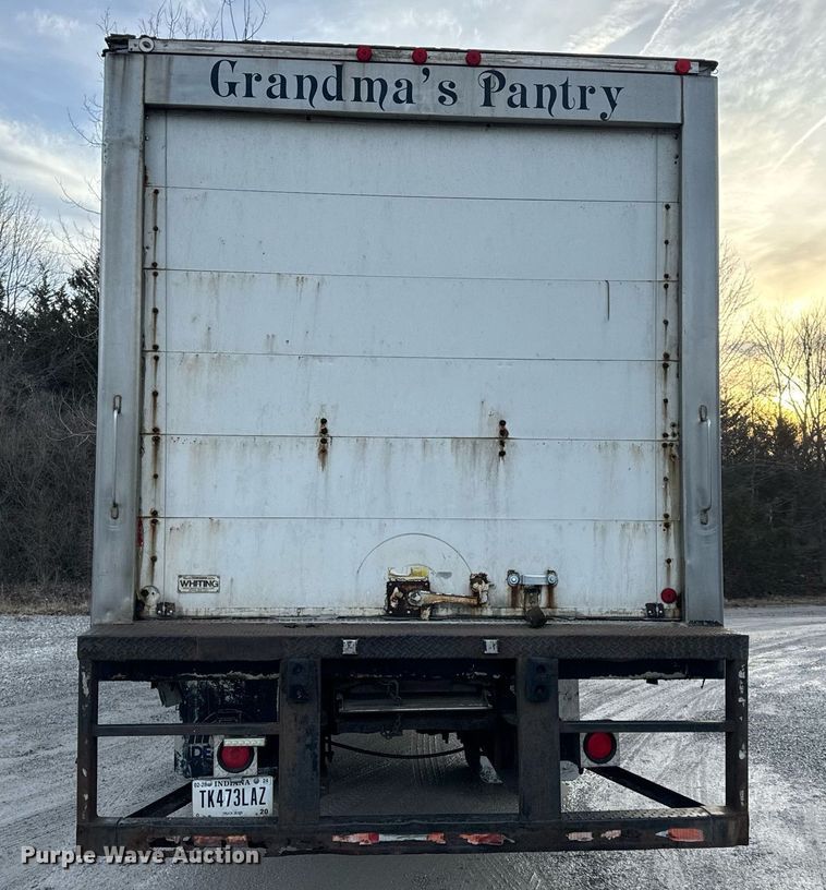 image for item NM9260 2005 International 4300 box truck