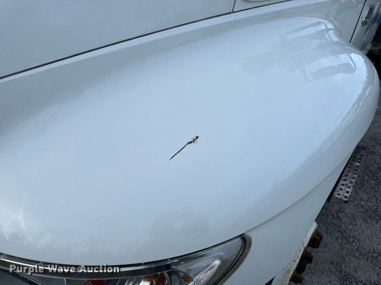 image for item NM9260 2005 International 4300 box truck